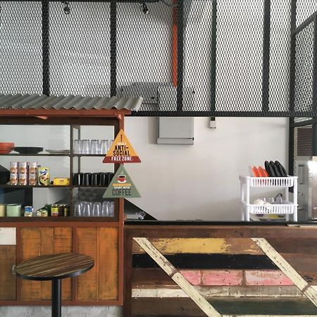 The Bedpackers Hostel Putrajaya Exterior foto